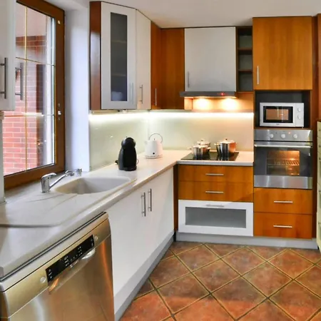 بيت للعطل In Wi Cianowo Near Ostrowieckie *