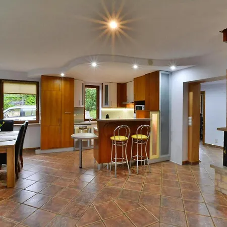 بيت للعطل In Wi Cianowo Near Ostrowieckie *