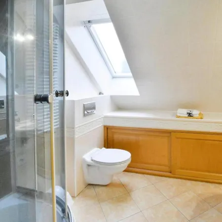 بيت للعطل In Wi Cianowo Near Ostrowieckie