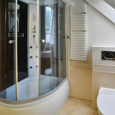 In Wi Cianowo Near Ostrowieckie