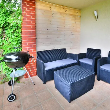 Comfortable, Large With A Garden